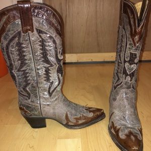 corral point toe boots